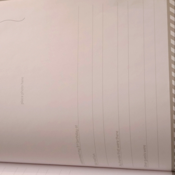 Kate & milo Baby's first year book new - Picture 5 of 7